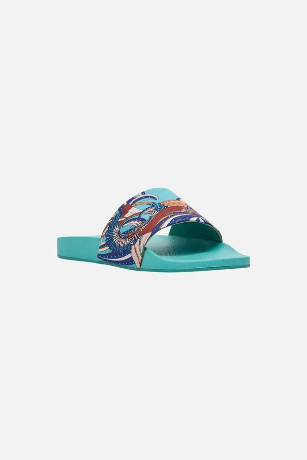 AMELIA POOL SLIDES OASIS ORACLE Oasis Oracle WomensMens Camilla Shoes