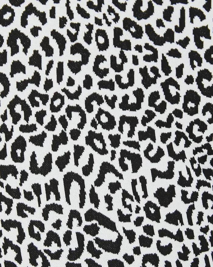 Bottoms WomenHome and Gifts Lilly Pulitzer UPF 50 Luxletic 24034 Weekender High Rise Midi Legging Onyx Twisted Up Active Jacquard Bottoms WomenHome and Gifts Lilly Pulitzer UPF 50 Luxletic 24034 Weekender High Rise Midi Legging Onyx Twisted Up Active Jacquard
