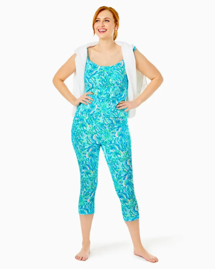 Bottoms Women Lilly Pulitzer UPF 50 Luxletic 21034 South Beach High Rise Crop Legging Surf Blue Coral Of The Story Bottoms Women Lilly Pulitzer UPF 50 Luxletic 21034 South Beach High Rise Crop Legging Surf Blue Coral Of The Story