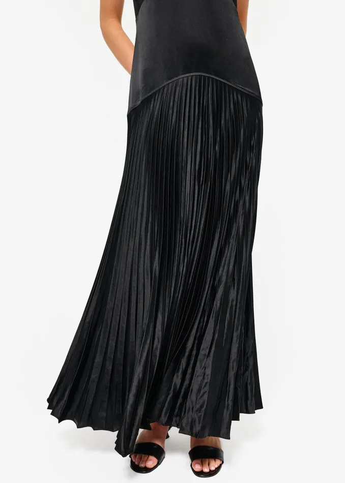 CAMI NYC Dresses Women Jennelyn Pleated Gown Black