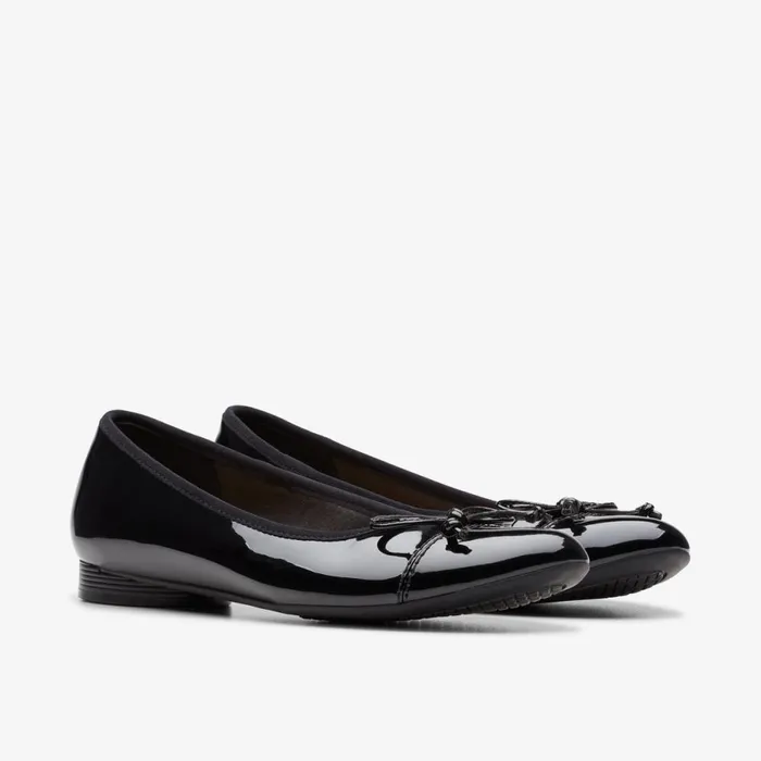 Clarks Ballet Pumps Loreleigh Rae Black Patent 8211 Women