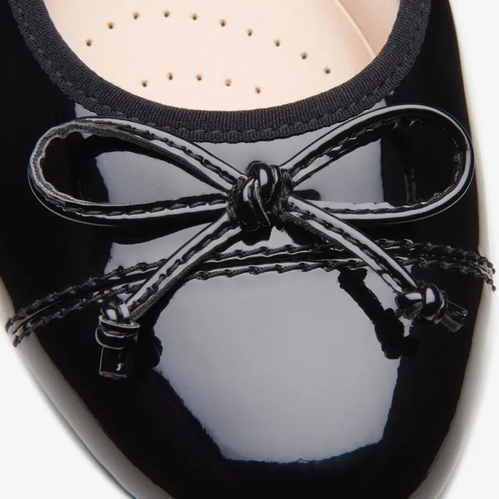 Clarks Ballet Pumps Loreleigh Rae Black Patent 8211 Women