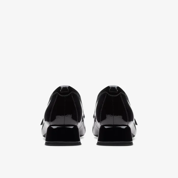 Clarks Black Shoes Daiss 30 Trim Loafer Black Patent 8211 Women
