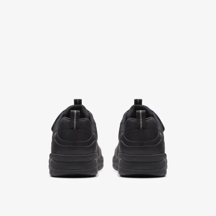 Clarks Trainers Clowder Sprint Older Black Leather 8211 Kids
