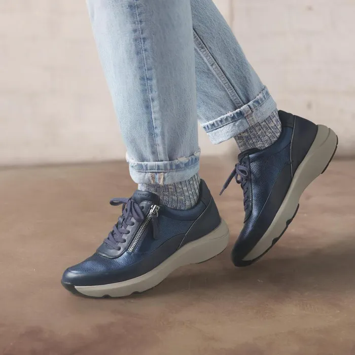 Clarks Trainers Tivoli Zip Navy Combination 8211 Women