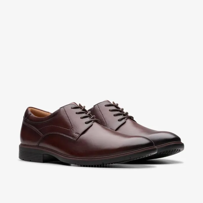 Clarks Wide Fit Shoes Eldredge Plain Dark Brown Leather 8211 Men