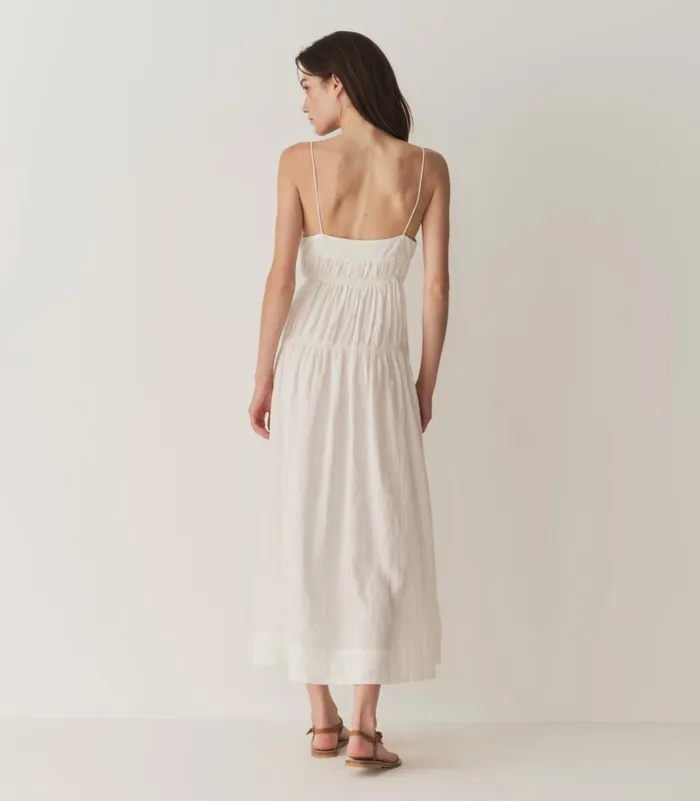 DEN Dresses Women Irina Linen Dress Salt DEN Dresses Women Irina Linen Dress Salt