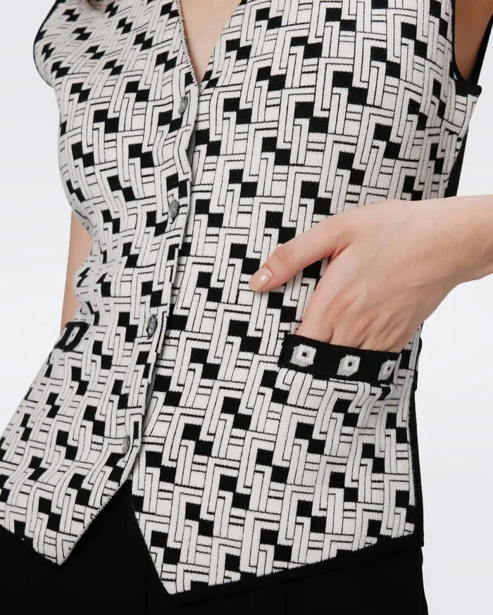 DVF Tops Women Jil Knit Jacquard Vest Vinyl Links Ivory
