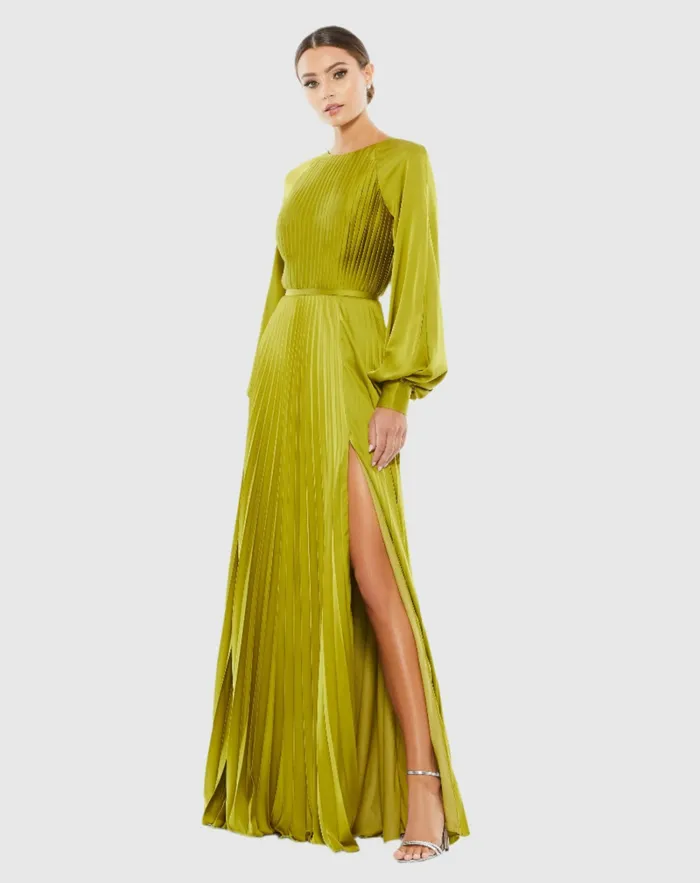 Evening Gowns Women Green Pleated High Neck Raglan Long Sleeve Side Slit Gown Apple Green Mac Duggal Evening Gowns Women Green Pleated High Neck Raglan Long Sleeve Side Slit Gown Apple Green Mac Duggal