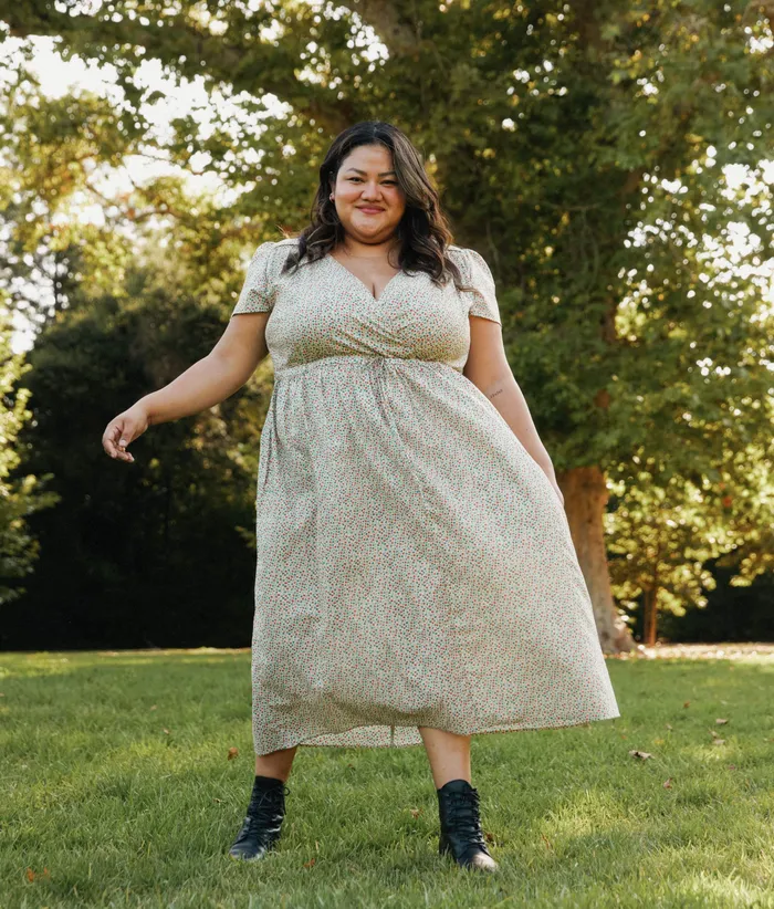 Extended Sizing Women The Dawn Dress Extended Calico Chamomile Christy Dawn