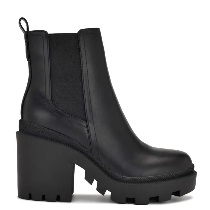 Forme Chelsea Lug Sole Booties Black Women Nine West Boots and Booties