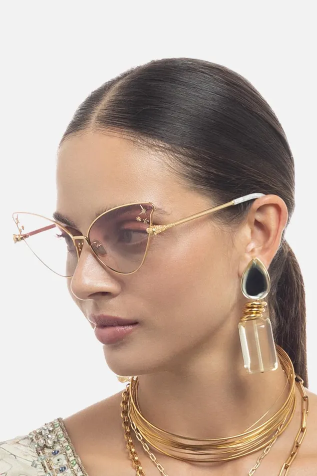HEAD IN THE CLOUDS SUNGLASSES GOLD PEARL Gold Pearl WomensMens Camilla Sunglasses