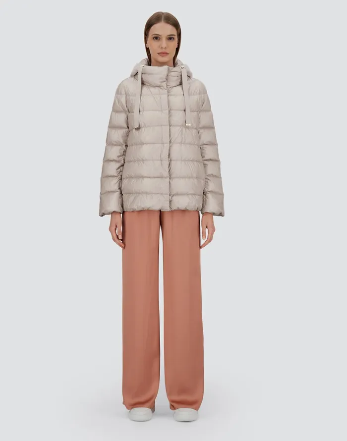 Herno CAPE IN NYLON ULTRALIGHT CASHMERE AND SILK Chantilly Women Short Down Jackets