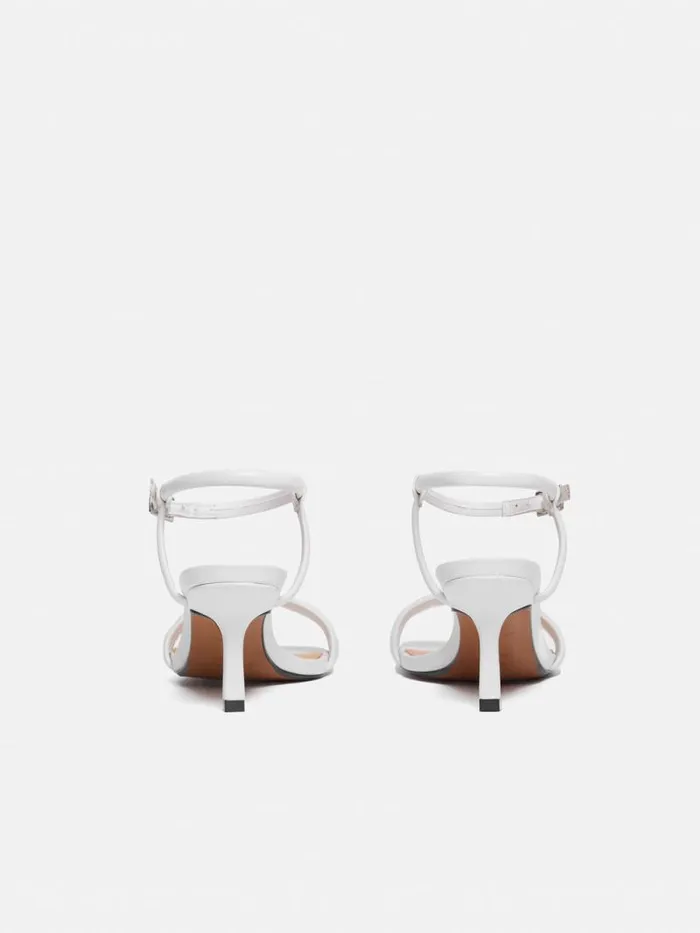 Iris Heel White Women Jigsaw Party