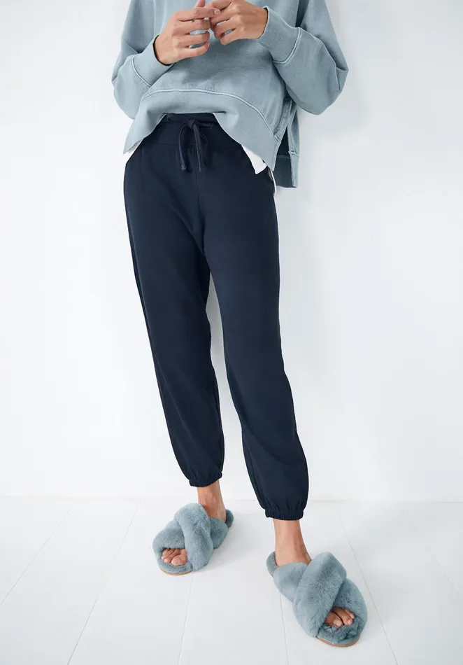 Joggers and Leggings Women Hush Bude Relaxed Joggers Midnight Navy