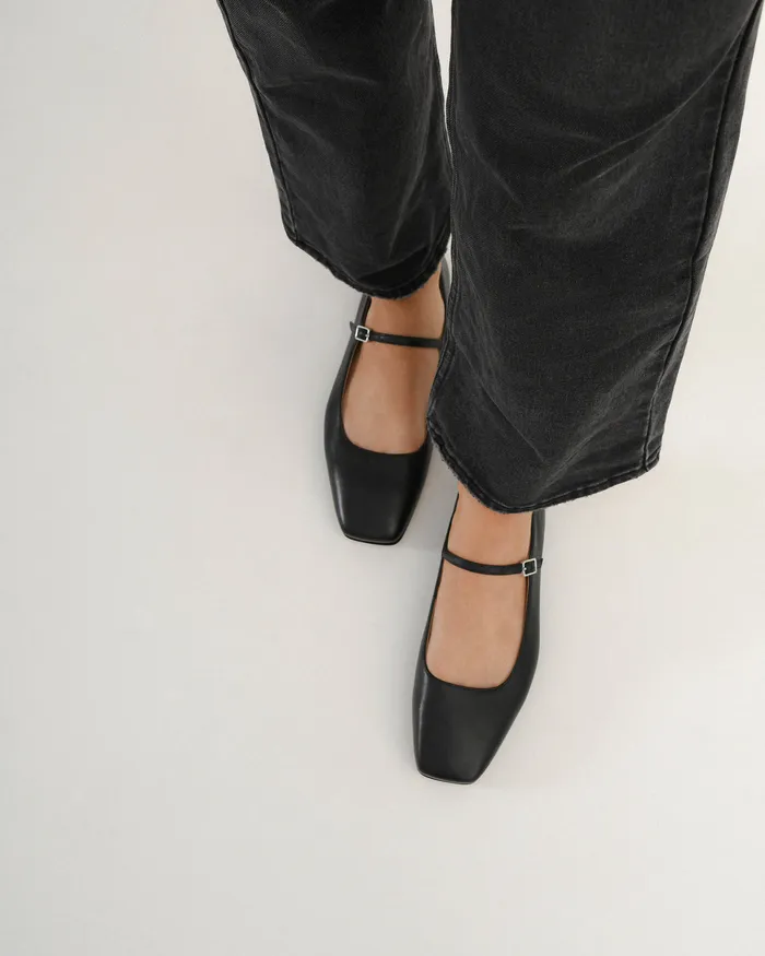 jomercer Serenity casual flats black leather Women CASUAL jomercer Serenity casual flats black leather Women CASUAL