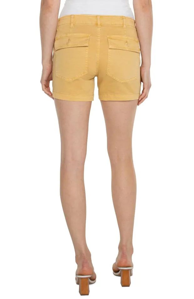 Liverpool Los Angeles Shorts UTILITY SHORT WITH FLAP POCKETS Flaxen Gold 8211 Womens