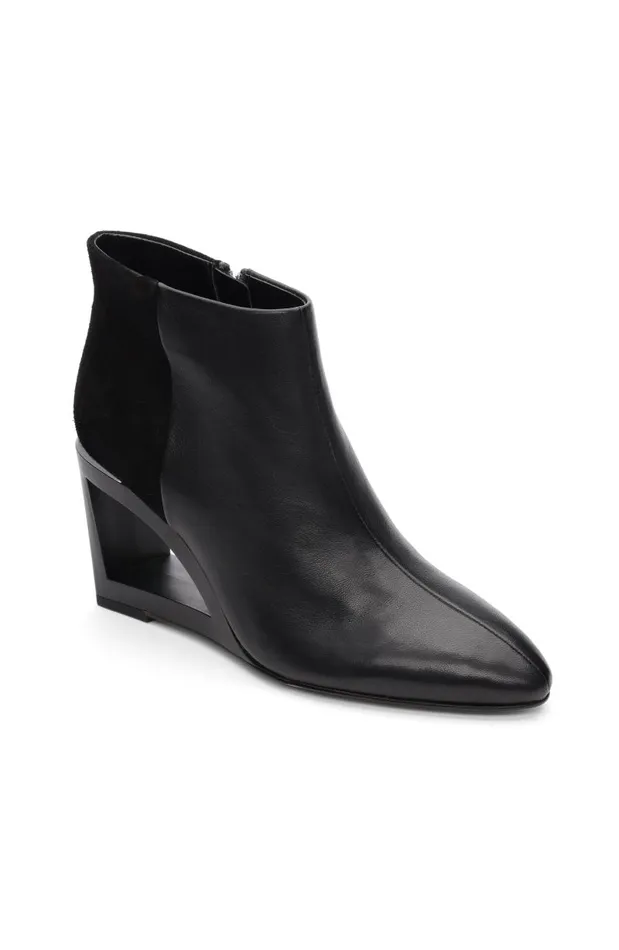 Liverpool Los Angeles Wedges and Espadrilles LAX BOOTIE WITH CHOP OUT WEDGE Black 8211 Womens
