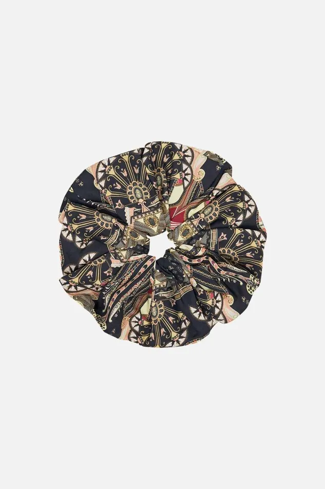 OVERSIZED SCRUNCHIE THEY CALLED HER NEFERTARI They Called Her Nefertari WomensMens Camilla Hair Accessories OVERSIZED SCRUNCHIE THEY CALLED HER NEFERTARI They Called Her Nefertari WomensMens Camilla Hair Accessories