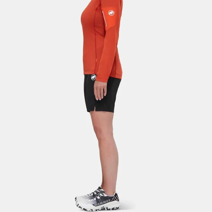 Pants and Shorts Women Mammut Aenergy Light SO Shorts Black Pants and Shorts Women Mammut Aenergy Light SO Shorts Black