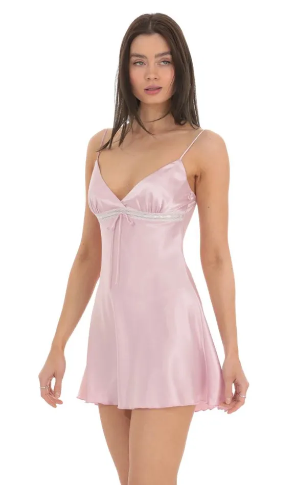 Satin VNeck Slip Dress Lilac Women LUCY IN THE SKY Mini Dresses Satin VNeck Slip Dress Lilac Women LUCY IN THE SKY Mini Dresses