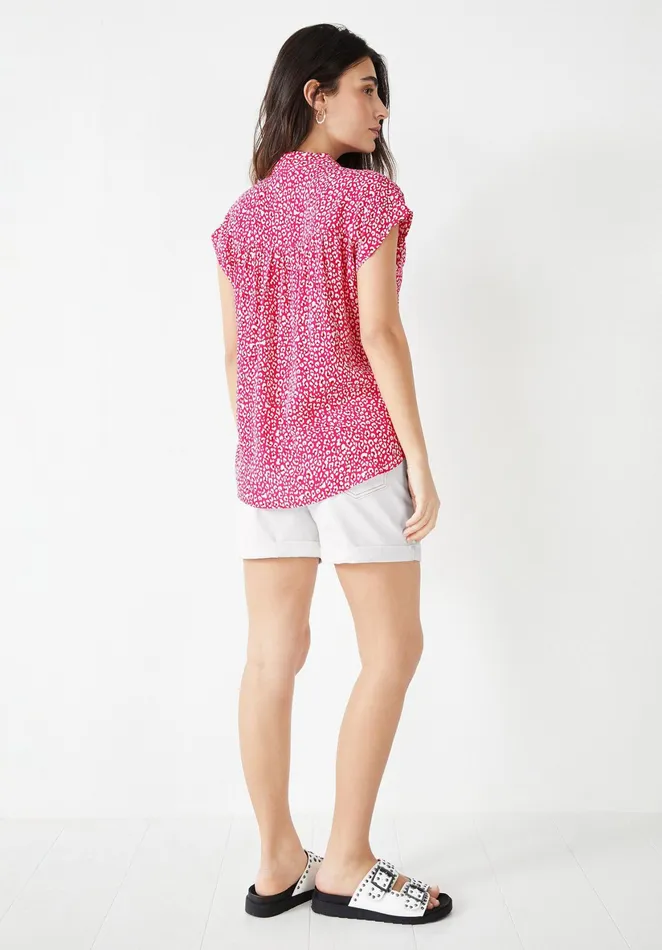 Shirts and Blouses Women Hush Selena Printed Short Sleeved Shirt Graphic Leopard Pink