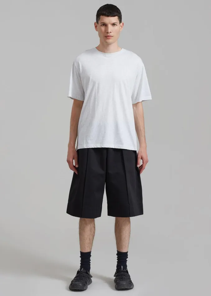 The Frankie Shop Adan Bermuda Shorts 8211 Black Shop Clothing