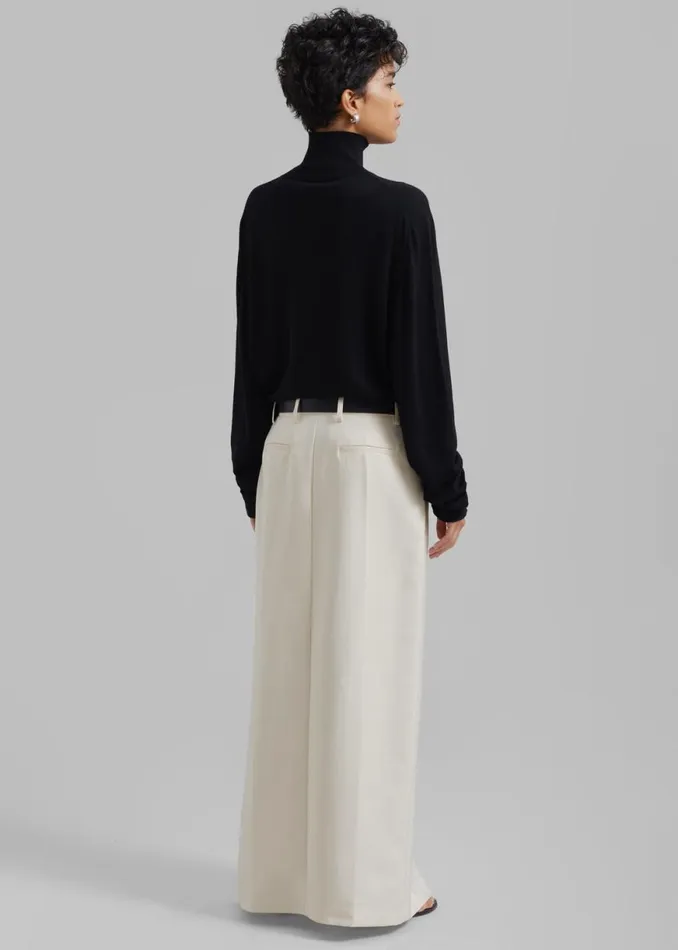 The Frankie Shop Carley Long Skirt 8211 Cream Shop Clothing