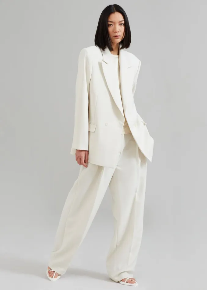 The Frankie Shop Corrin Pleated Trousers 8211 Ivory Shop Clothing