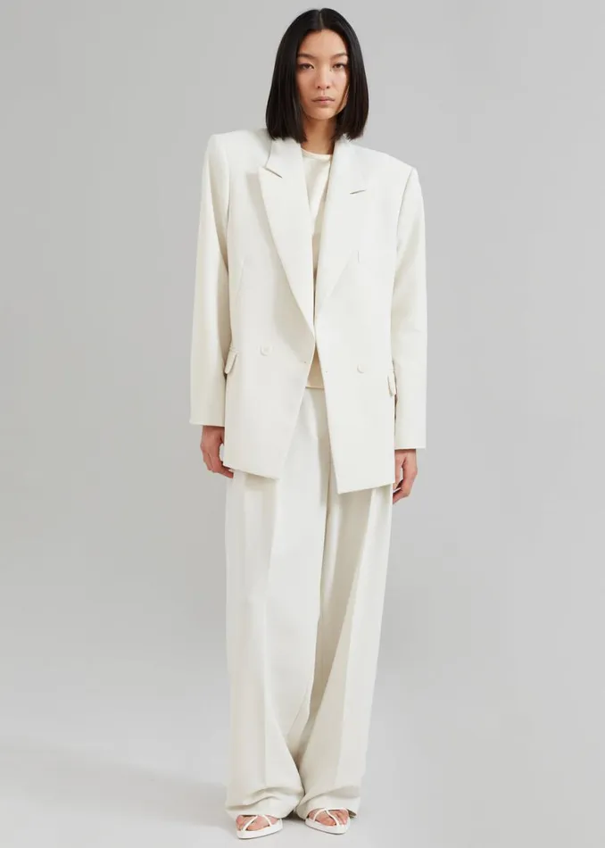 The Frankie Shop Corrin Pleated Trousers 8211 Ivory Shop Clothing