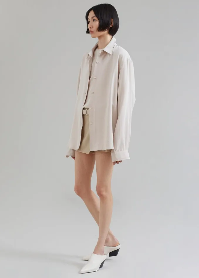 The Frankie Shop Lotta Fluid Shirt 8211 Beige Shop Tops
