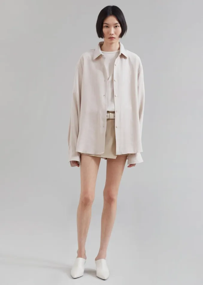 The Frankie Shop Lotta Fluid Shirt 8211 Beige Shop Tops