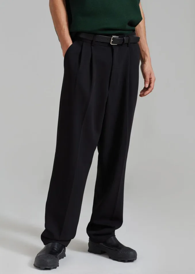 The Frankie Shop Russel Pleated Trousers 8211 Black Shop Clothing