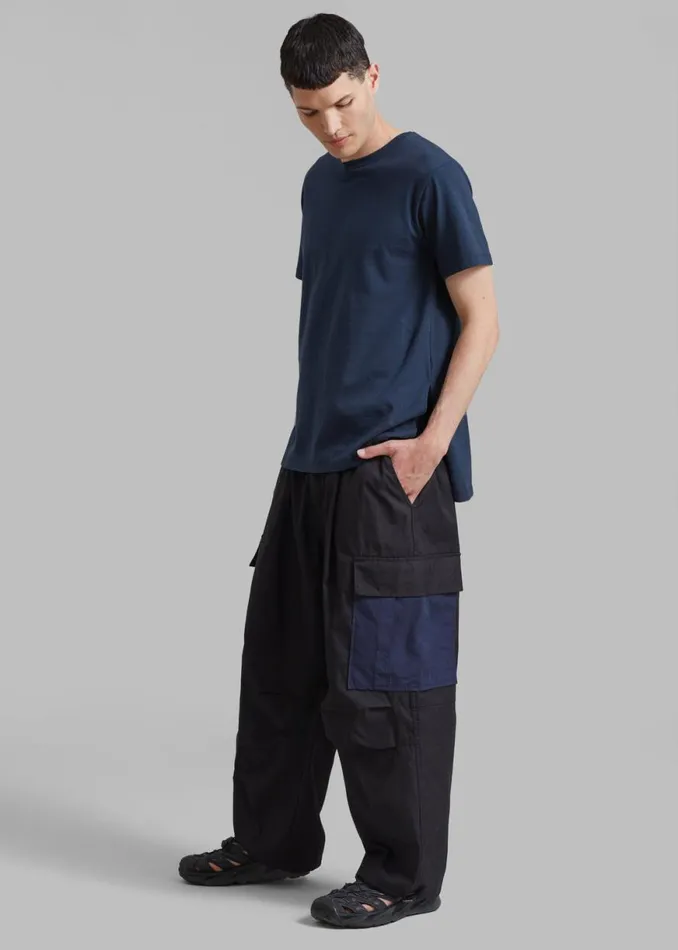 The Frankie Shop Stu Colorblock Cargo Pants 8211 Black Combo Shop Clothing