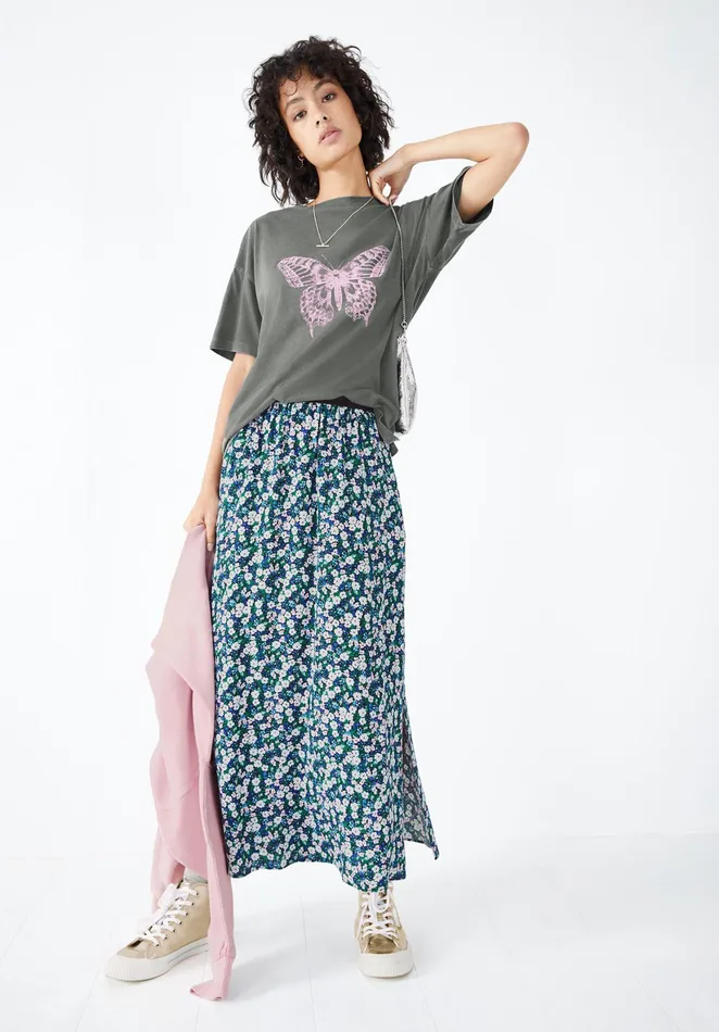 Tops and TShirts Women Hush Butterfly Boyfriend TShirt Washed Grey