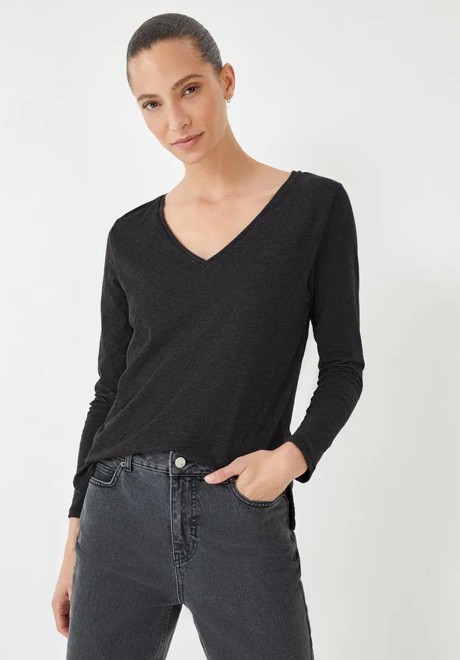 Tops and TShirts Women Hush LS Slub V Tee Charcoal Marl