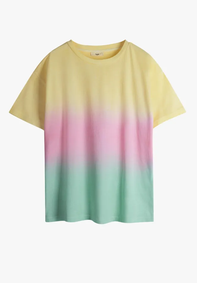 Tops and TShirts Women Hush Ombre Boyfriend TShirt Soft Rainbow Ombre