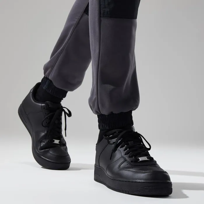 Trousers and Pants Men Berghaus Reacon Pant 8211 GreyBlack Trousers and Pants Men Berghaus Reacon Pant 8211 GreyBlack