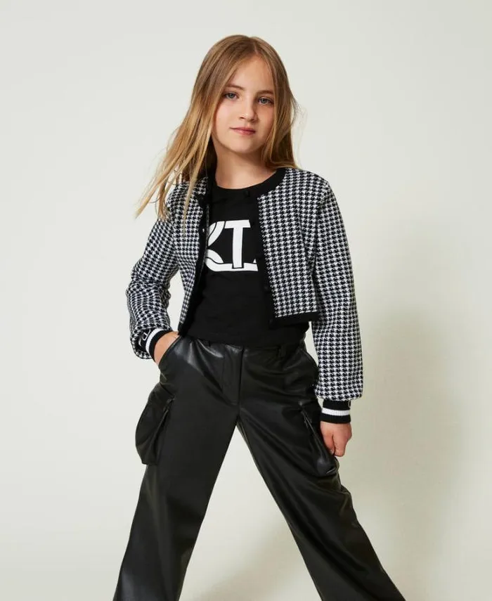 Twinset Jackets And Outerwear Jacquard Knit Jacket With Houndstooth Pattern Bicolour Off White Black 8211 Girl Twinset Jackets And Outerwear Jacquard Knit Jacket With Houndstooth Pattern Bicolour Off White Black 8211 Girl