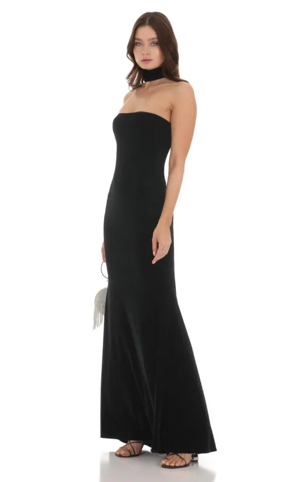Velvet Reverse Halter Dress Black Women LUCY IN THE SKY Maxi Dresses Velvet Reverse Halter Dress Black Women LUCY IN THE SKY Maxi Dresses