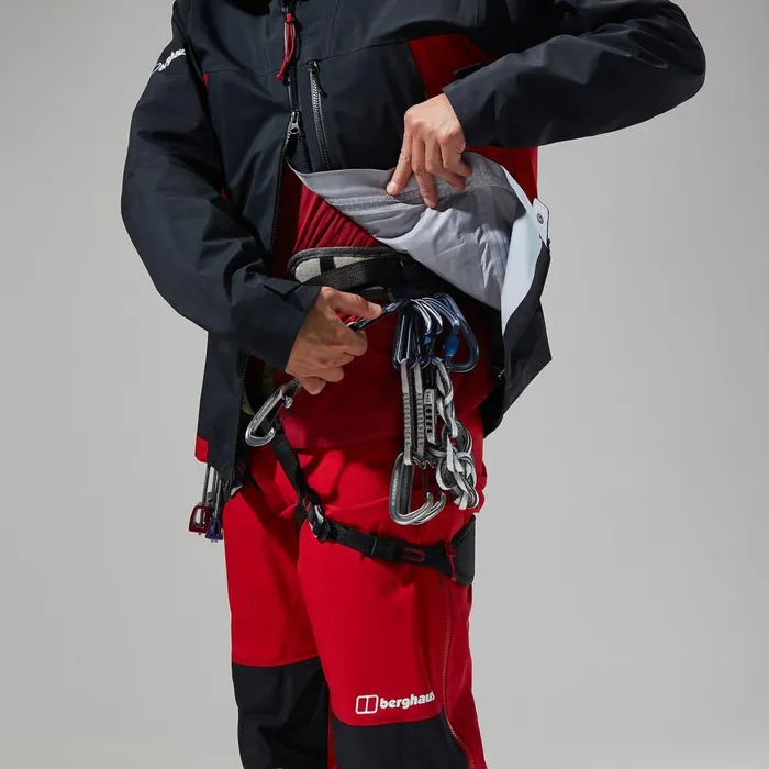 Waterproof Men Berghaus MTN Seeker GTX Jacket 8211 BlackRed
