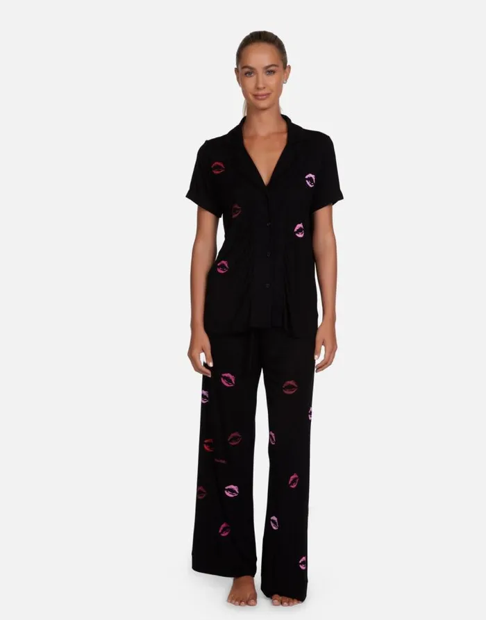 Waverly Mini Watercolor Lips Black Women Lauren Moshi Short Sleeve