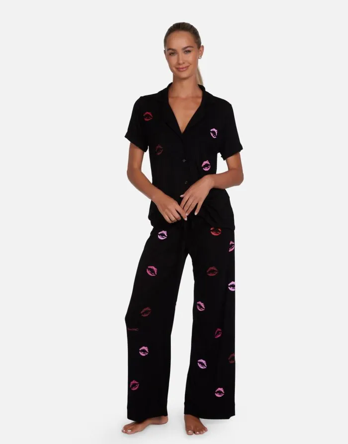 Waverly Mini Watercolor Lips Black Women Lauren Moshi Short Sleeve