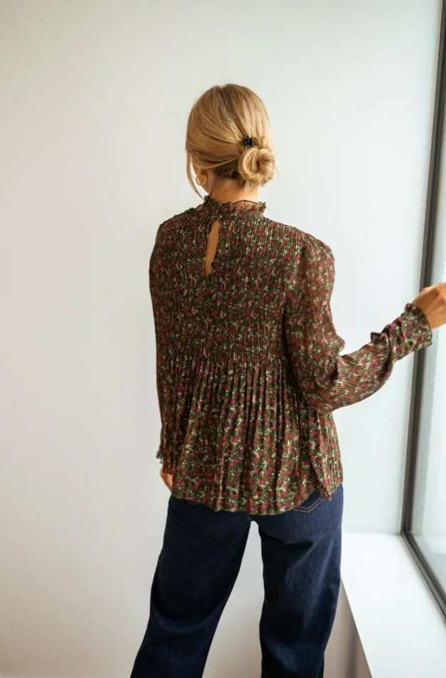 Women039s Clothing Blouses Easy Clothes Green Floral Evolene Blouse