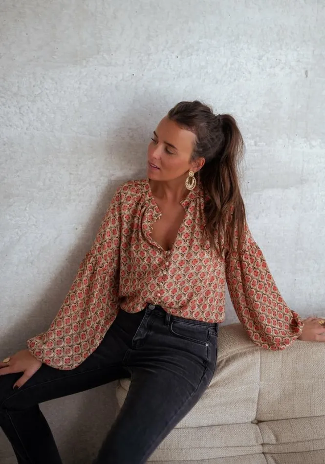 Women039s Clothing Blouses Easy Clothes Patterned Tiffany Blouse