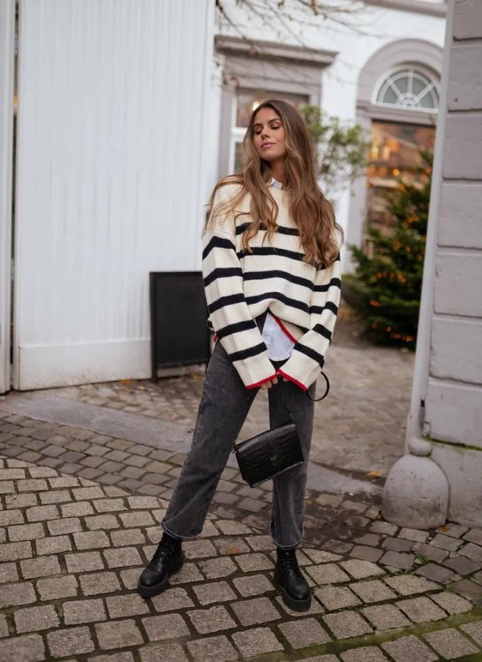 Women039s Clothing Sweaters Easy Clothes Ariba Sweater With Lines Women039s Clothing Sweaters Easy Clothes Ariba Sweater With Lines