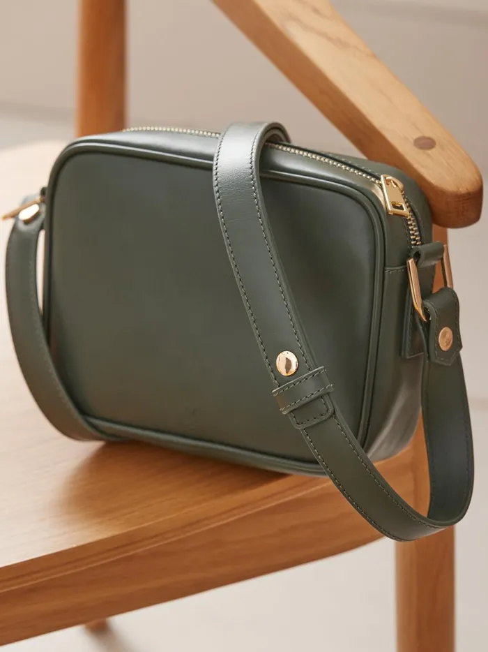 Women Accessories Cyrillus Camera Bag 8211 The Small Leather Goods Collection Vert