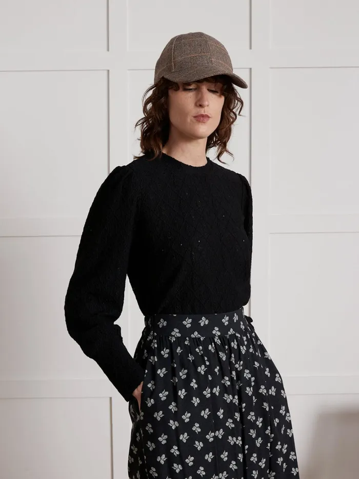 Women Clothing Cyrillus Jacquard THirt With Puffy Sleeves Navy Noir