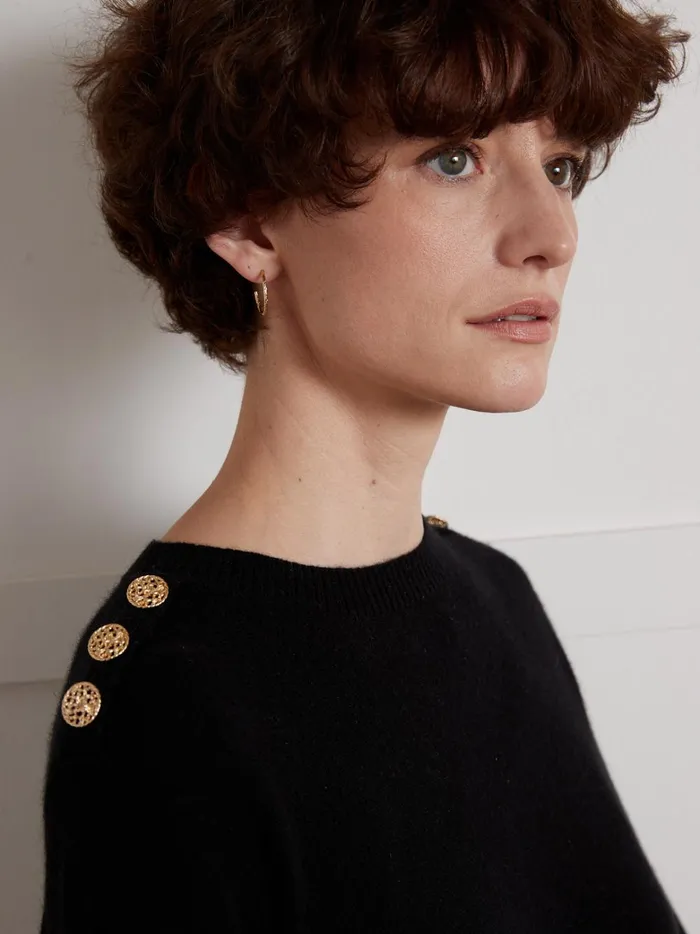 Women Clothing Cyrillus Round Neck Sweater With Golden Buttons 8211 The Cashmere Collection Noir