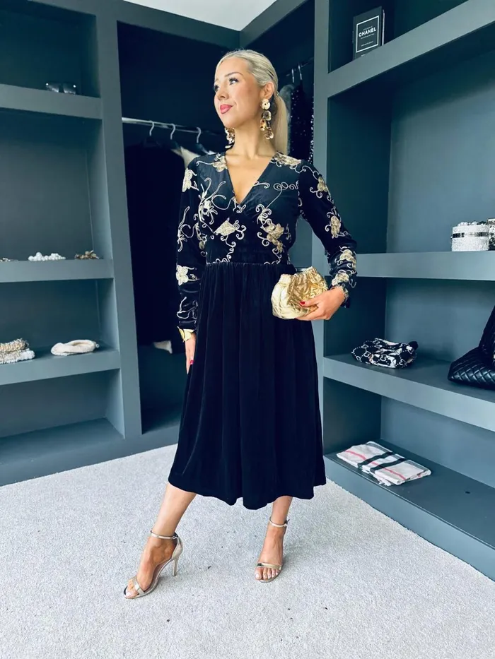 Women Day Dress Canella Lane Kaitlyn Detailed Velvet Dress Black